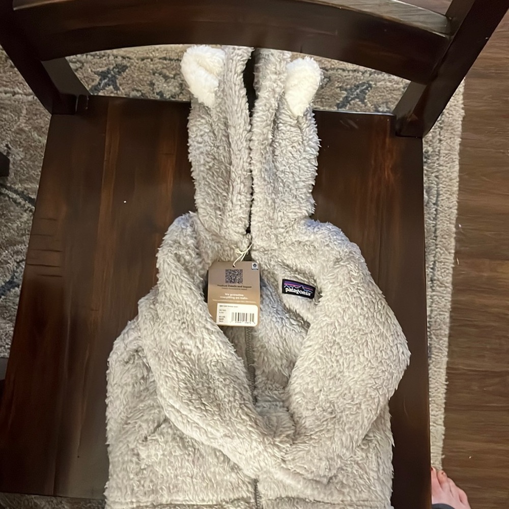 Patagonia - 6-12m baby jacket - NWT